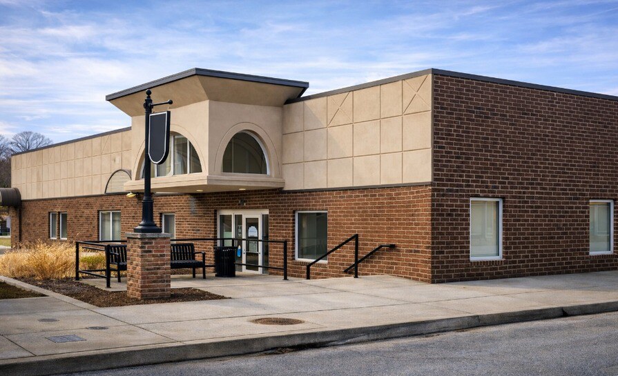 49 Olde Main Plaza